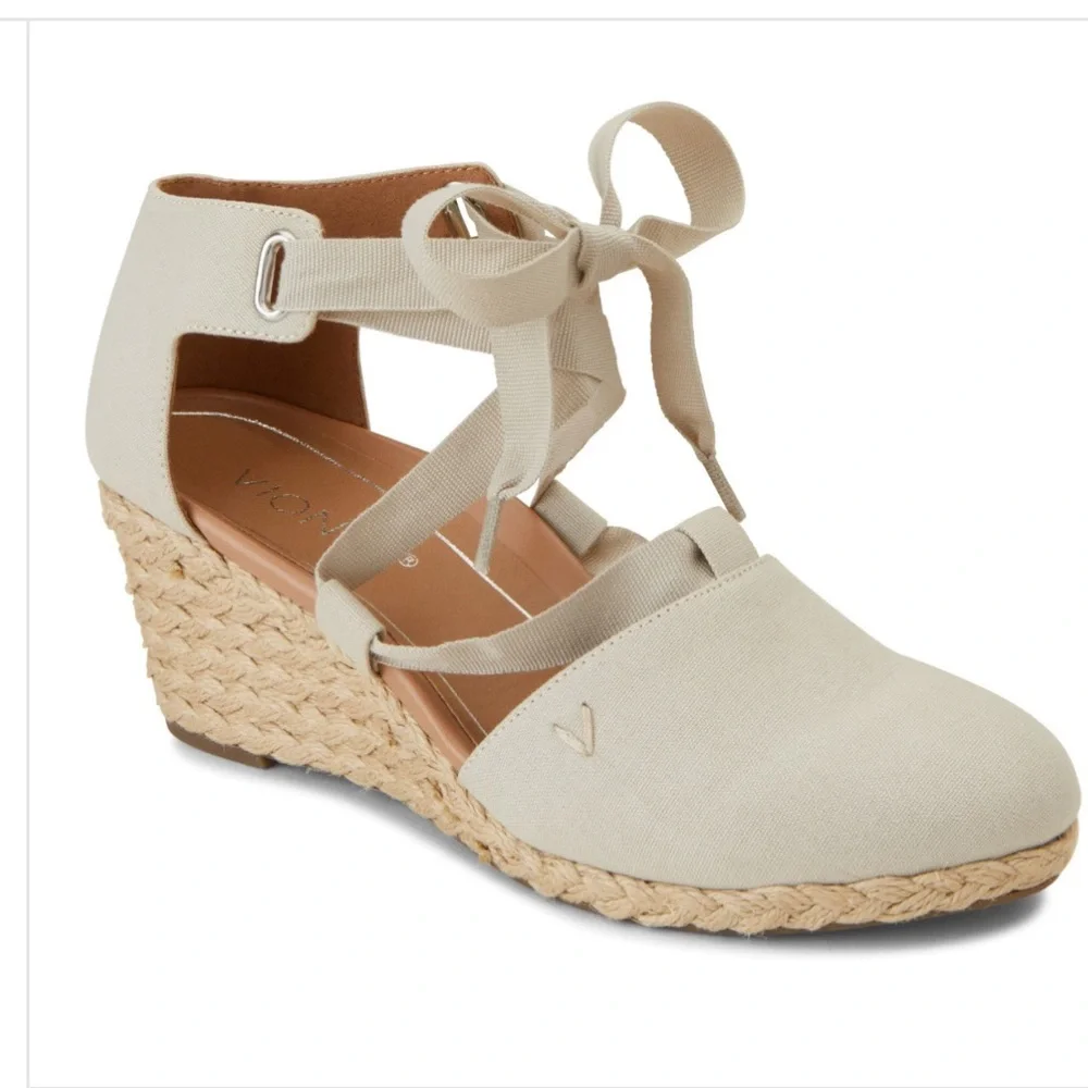 Vionic Kaitlyn Women's‎ Wedge Orthotic Sandal Oat Beige Canvas Size 8 Tie Strap